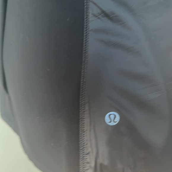Lululemon Vest - Picture 4 of 7